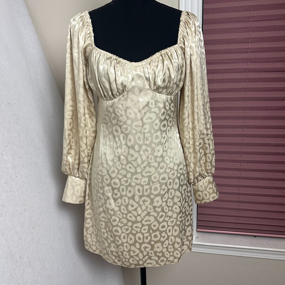 Miss Selfridge Champagne Satin Leopard Jacquard Mini Dress NWT US 4 Square Neck
